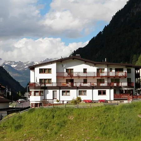 Апартаменты Haus Soldanella