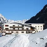 Haus Soldanella Apartment