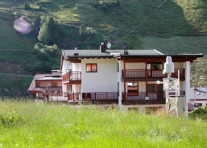 Haus Soldanella アパート *